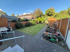 Brook Road Great Sutton